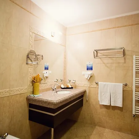 فندق Grand Hebar