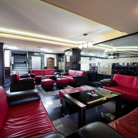 Grand Hebar فندق 4*