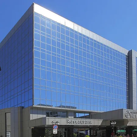 فندق Grand Hebar 4*